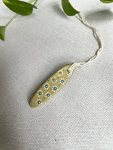 Load image into Gallery viewer, Olivia
