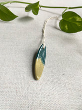 Load image into Gallery viewer, Olive Teal Glider
